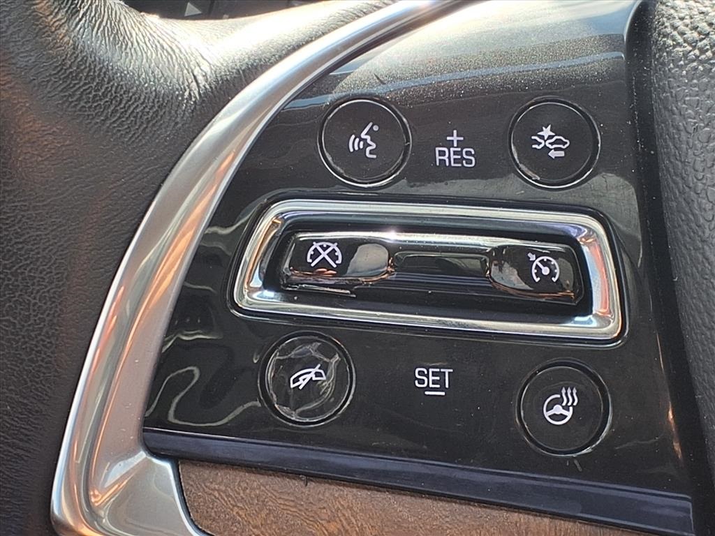 2020 Cadillac Escalade Premium Luxury - 7