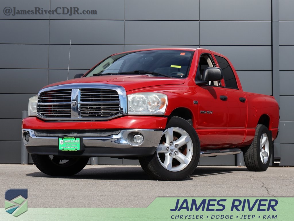 2007 Dodge RAM 1500 SLT Quad Cab RWD