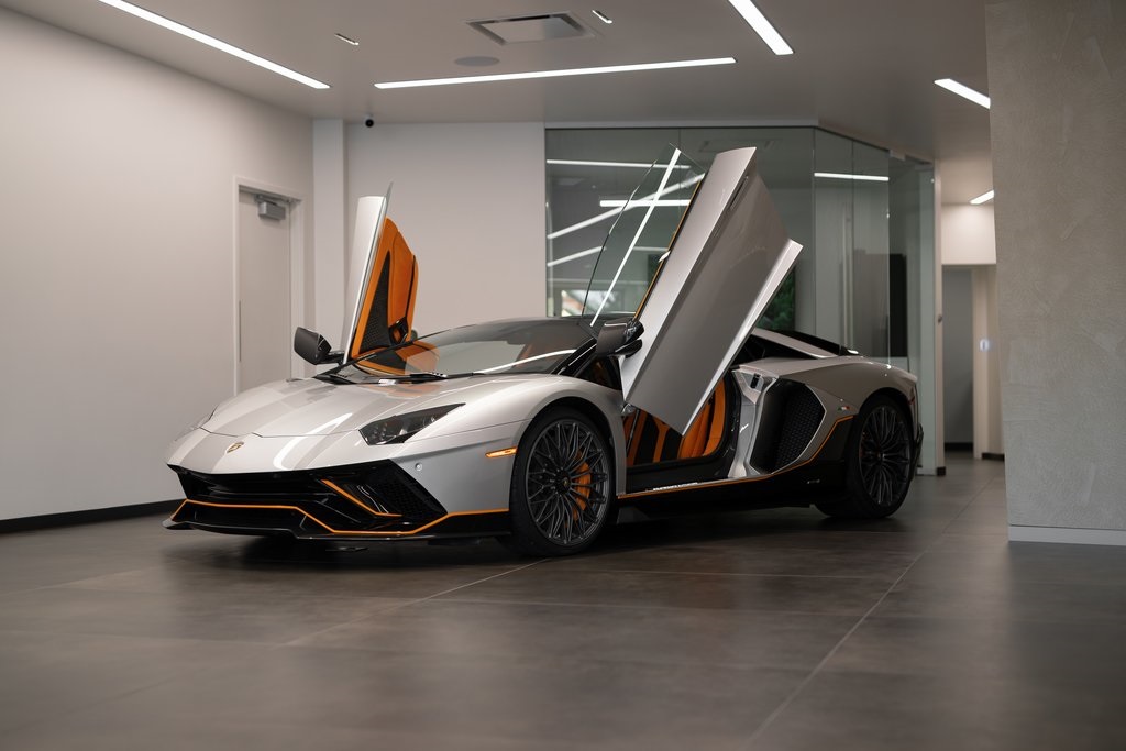 /2022 Lamborghini Aventador