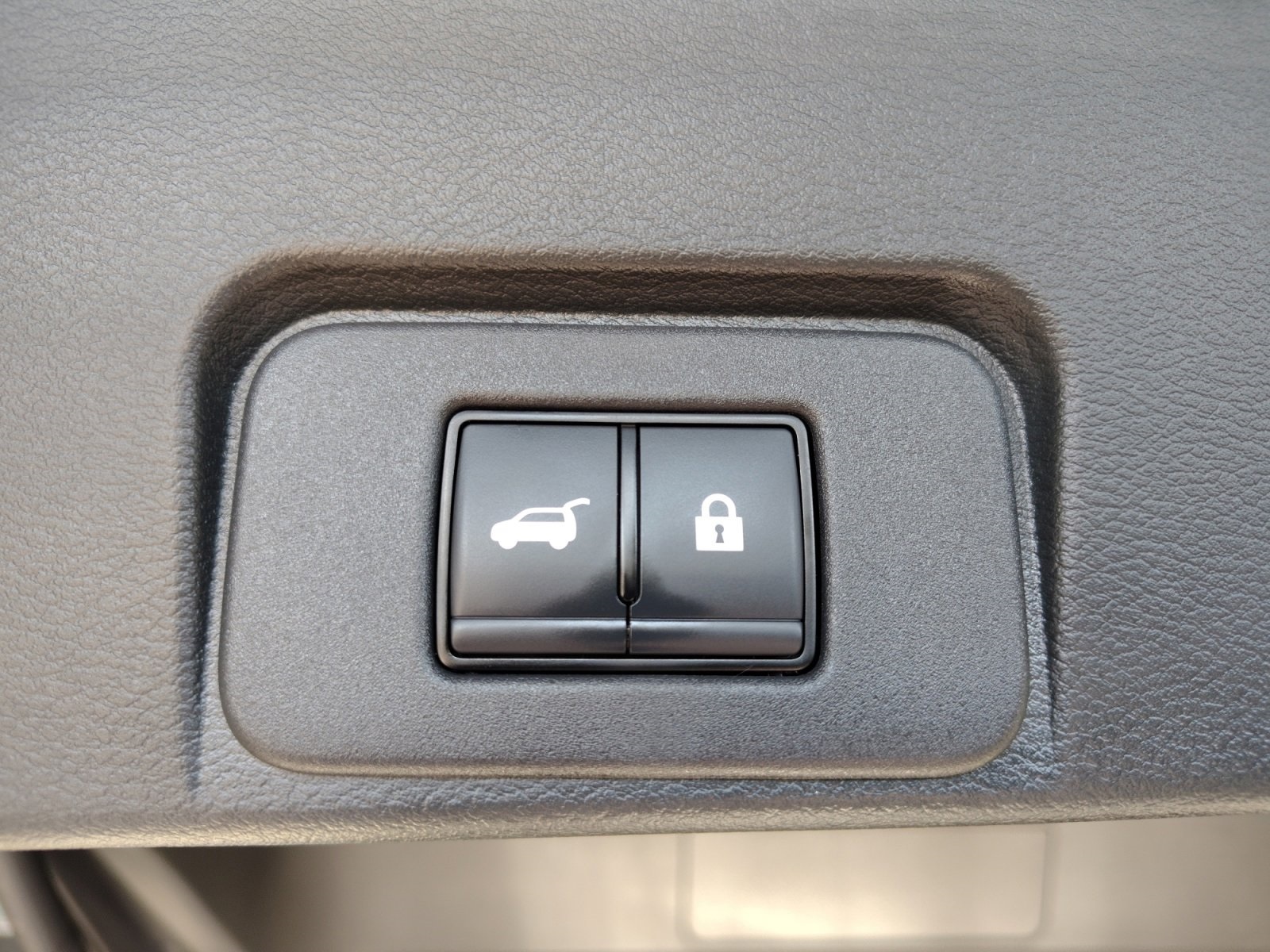 Used Car 2023 Nissan Rogue  Platinum For Sale Under $30,000 In San Antonio, Texas