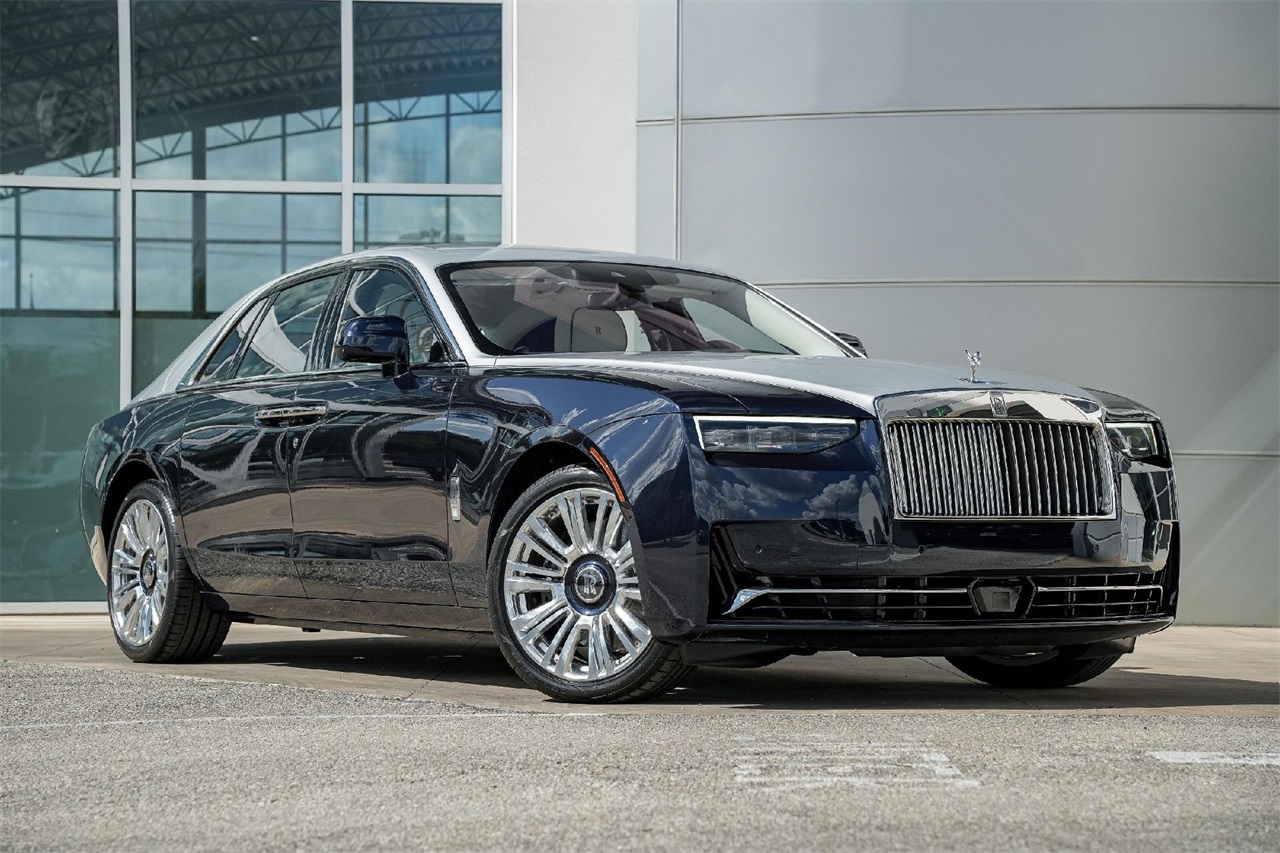 New Car 2025 Rolls-royce Ghost  Base For Sale Under $430,000 In Austin, Texas