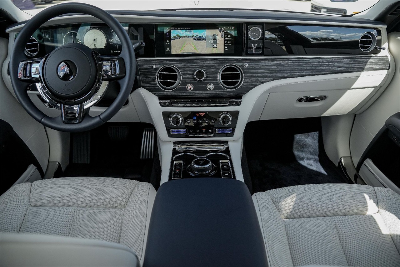 New Car 2025 Rolls-royce Ghost  Base For Sale Under $430,000 In Austin, Texas