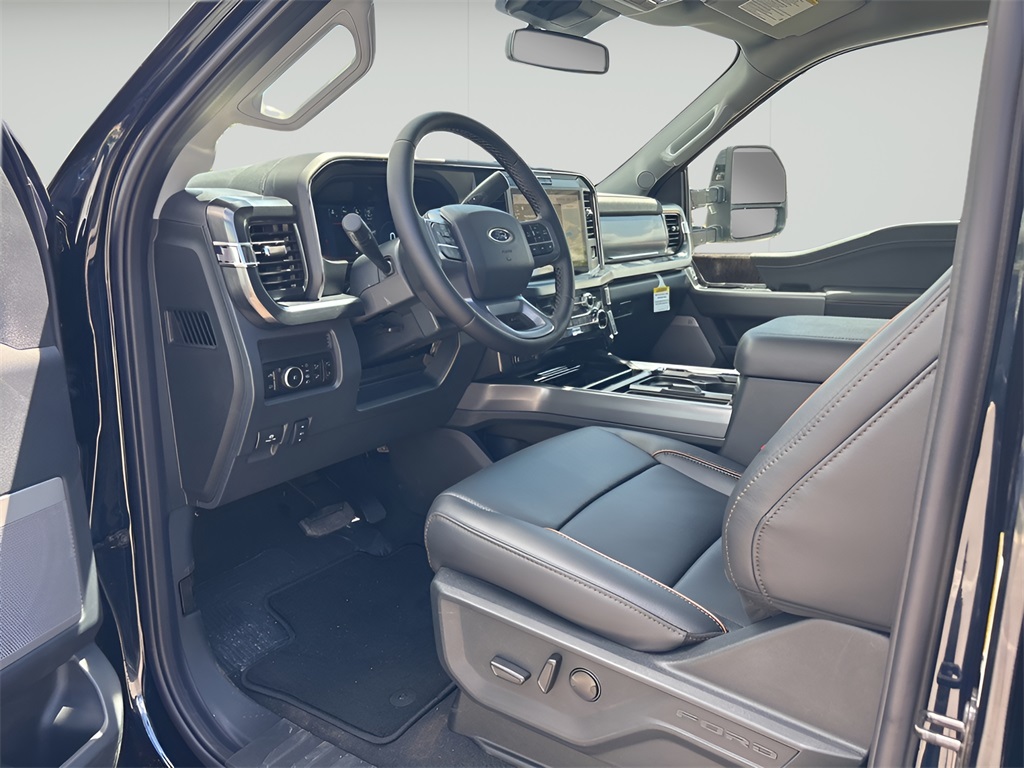 2025 Ford F-350SD