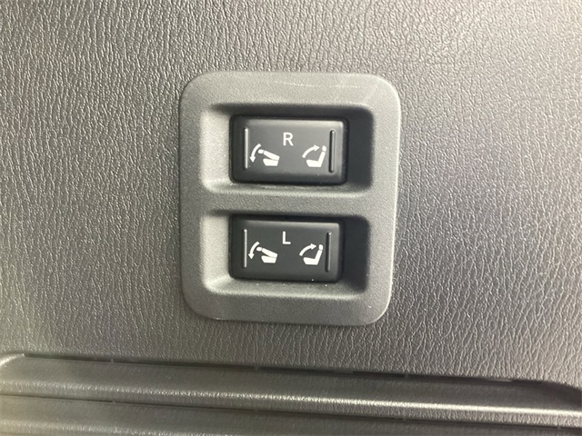 Used Car 2022 Infiniti Qx80  Luxe For Sale Under $35,000 In San Antonio, Texas