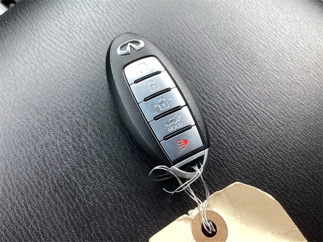 Used Car 2022 Infiniti Qx80  Luxe For Sale Under $35,000 In San Antonio, Texas