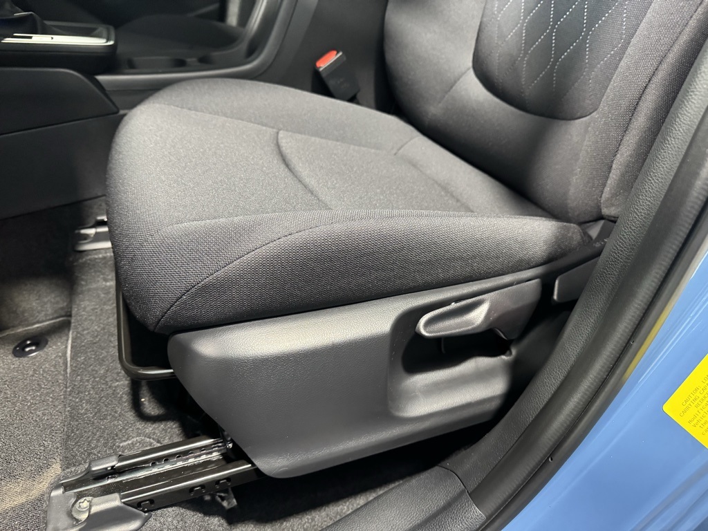 Thumbnail: 2026 Toyota Corolla Cross - 32