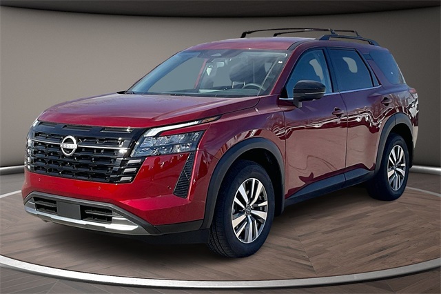 2026 Nissan Pathfinder SL 4WD