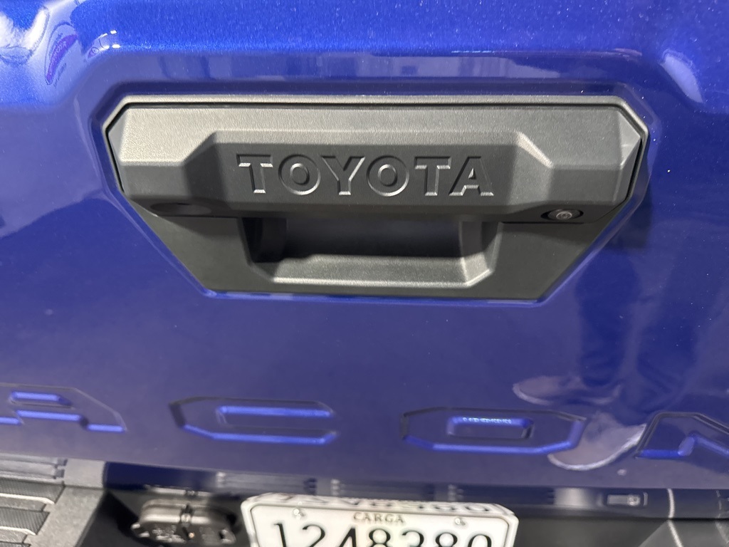 Used Car 2025 Toyota Tacoma Hybrid  Trd Off Road For Sale Under $60,000 In San Juan, Puerto Rico
