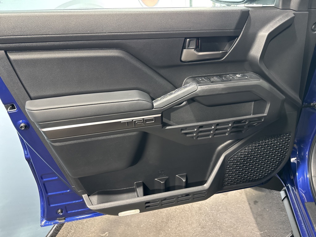 Used Car 2025 Toyota Tacoma Hybrid  Trd Off Road For Sale Under $60,000 In San Juan, Puerto Rico