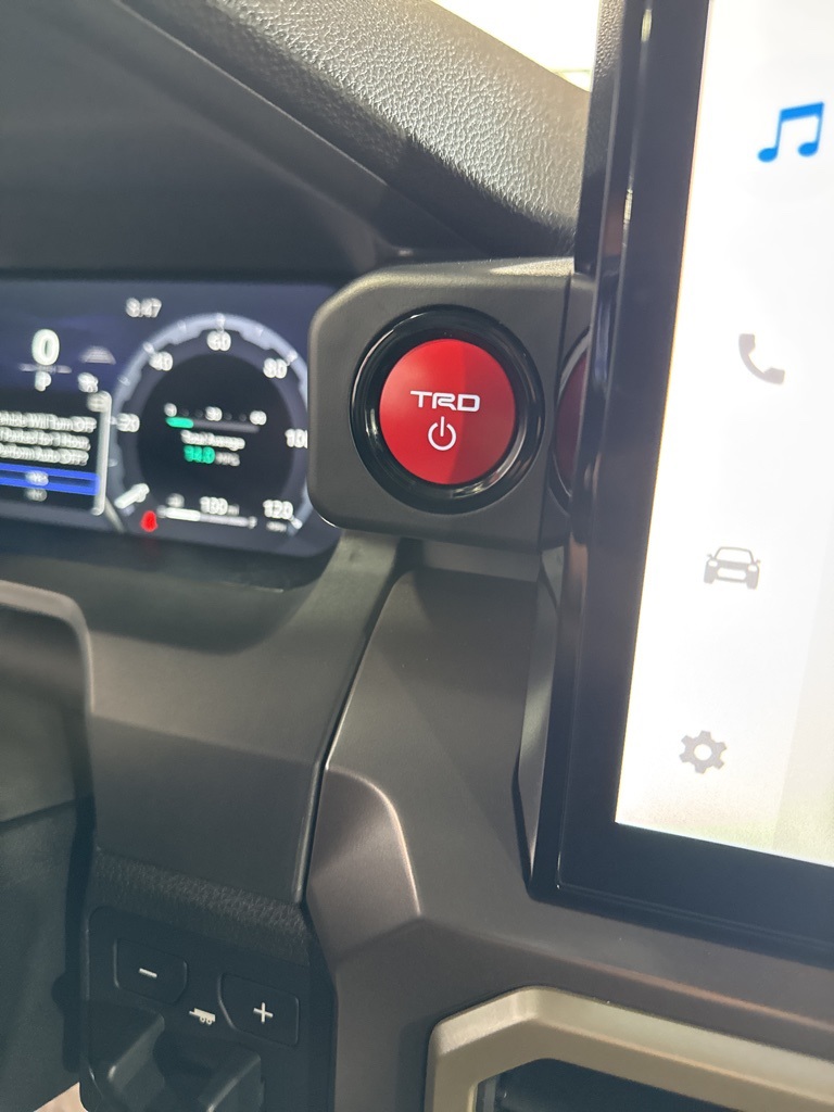 Used Car 2025 Toyota Tacoma Hybrid  Trd Off Road For Sale Under $60,000 In San Juan, Puerto Rico