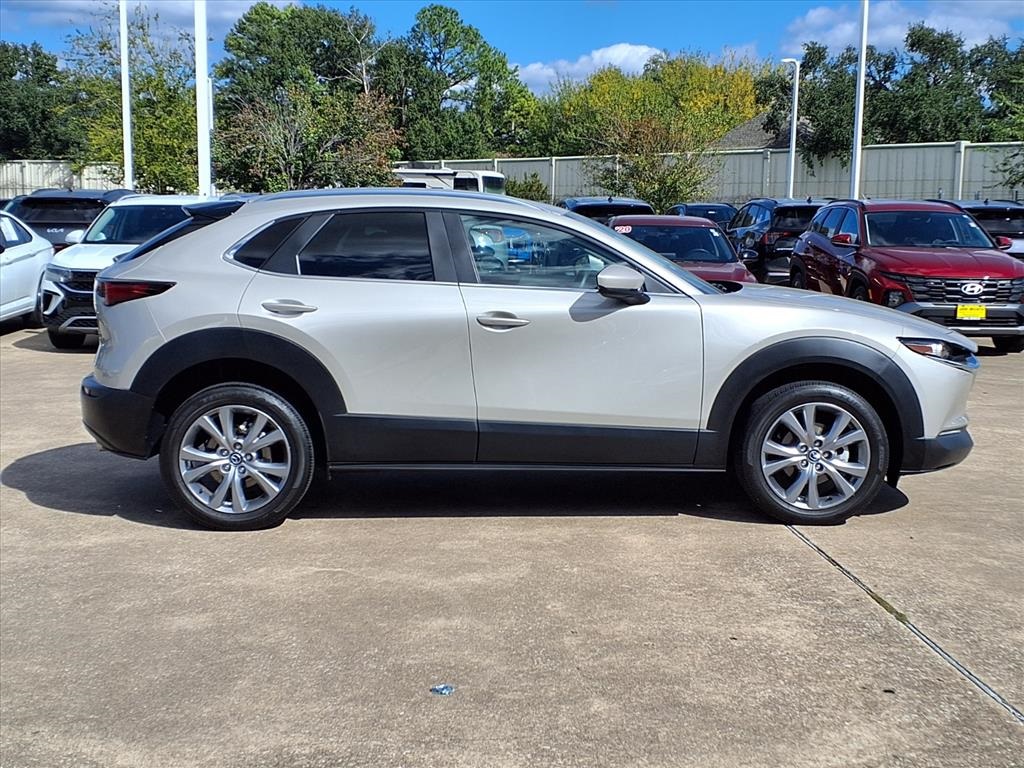 2023 Mazda CX-30 2.5 S Select Package White at Gullo Toyota