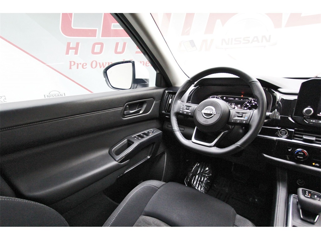 2024 Nissan Pathfinder SV White at Big Star Chrysler Jeep Dodge Ram 