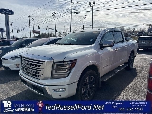 2021 Nissan Titan Platinum Reserve Crew Cab 4WD