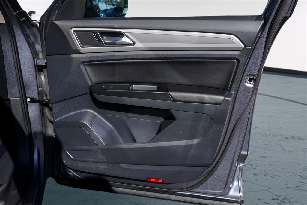 Used Car 2020 Volkswagen Atlas  2.0t Se For Sale Under $20,000 In Austin, Texas