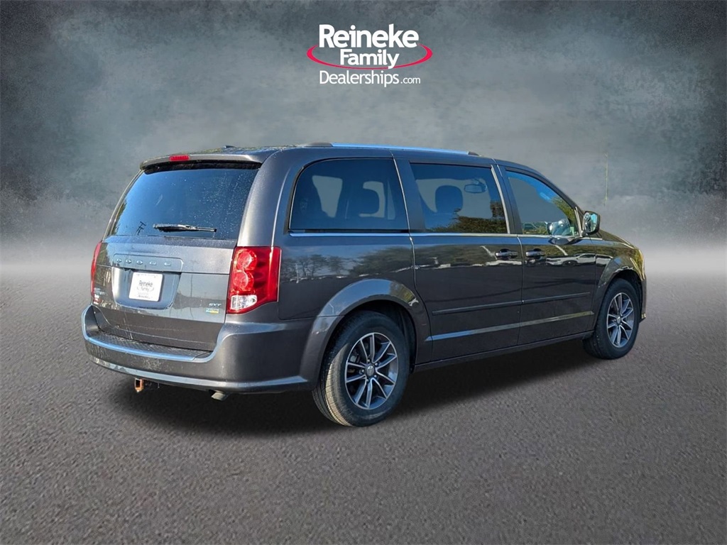 Used 2017 Dodge Grand Caravan For Sale in Findlay, OH