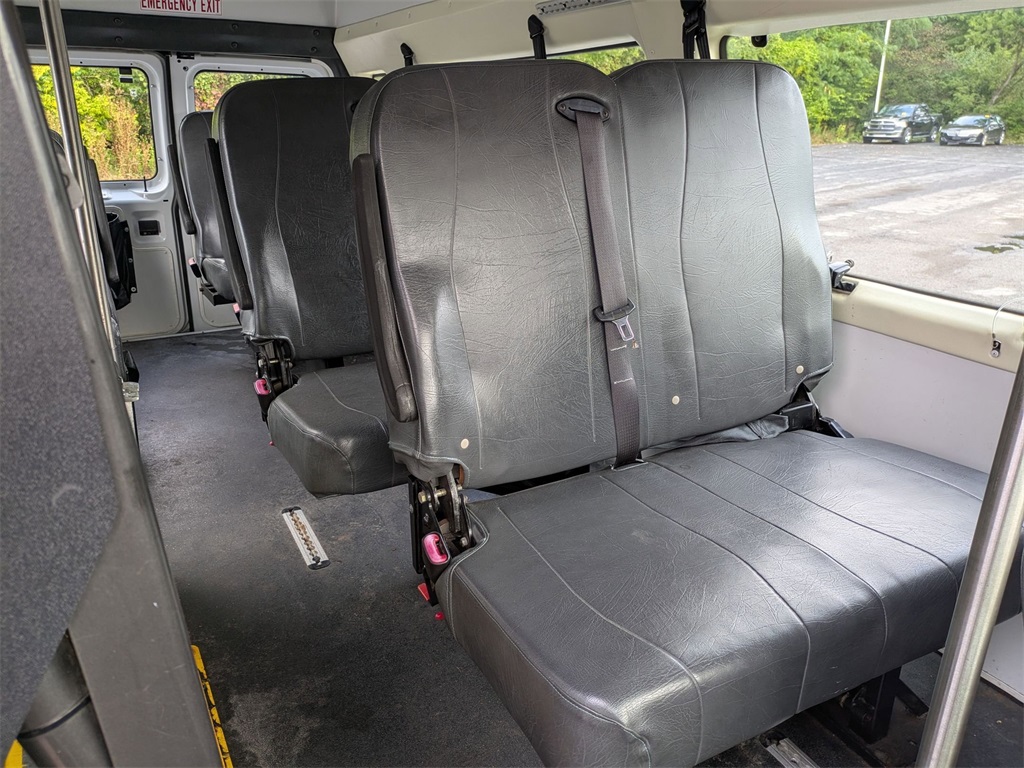 Used 2012 Ford E-350SD For Sale in Findlay, OH