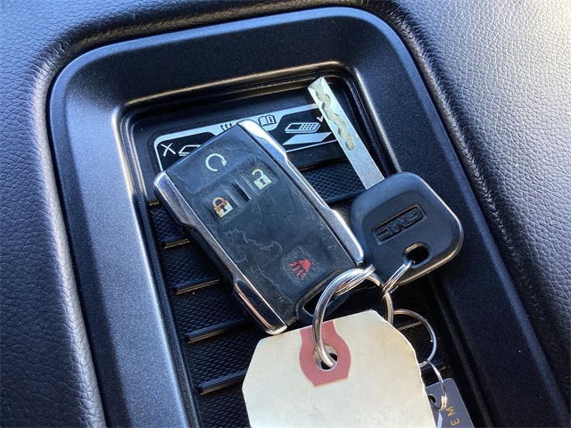 Used Car 2018 Gmc Sierra 1500  Denali For Sale Under $35,000 In San Antonio, Texas