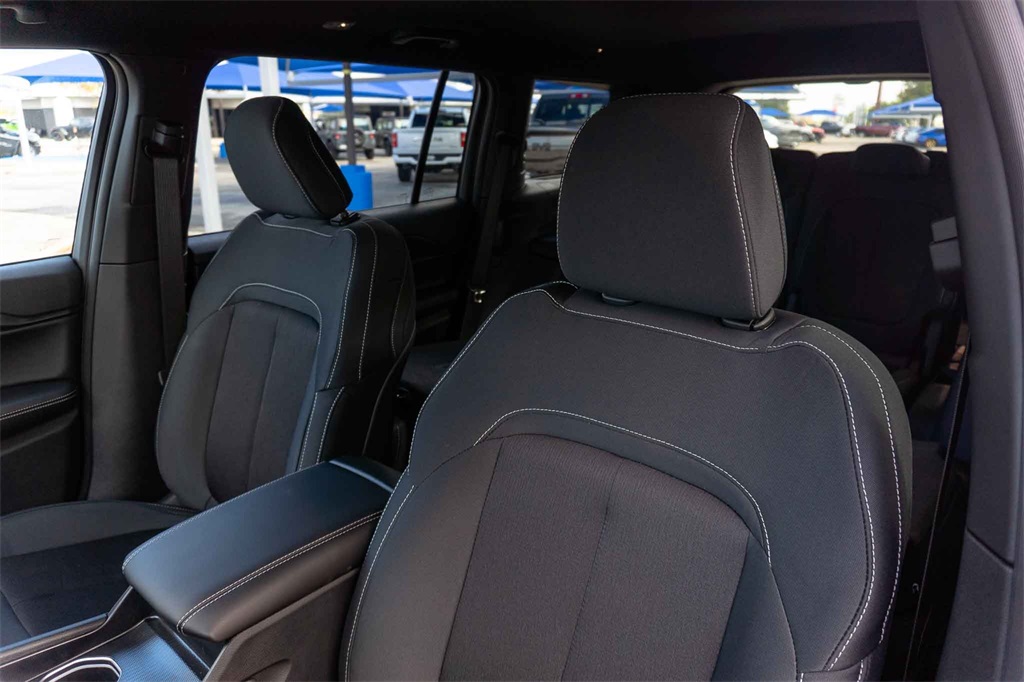 New Car 2025 Jeep Grand Cherokee L  Laredo For Sale Under $40,000 In San Marcos, Texas