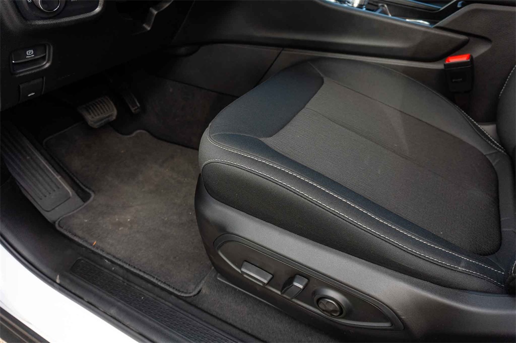 New Car 2025 Jeep Grand Cherokee L  Laredo For Sale Under $40,000 In San Marcos, Texas