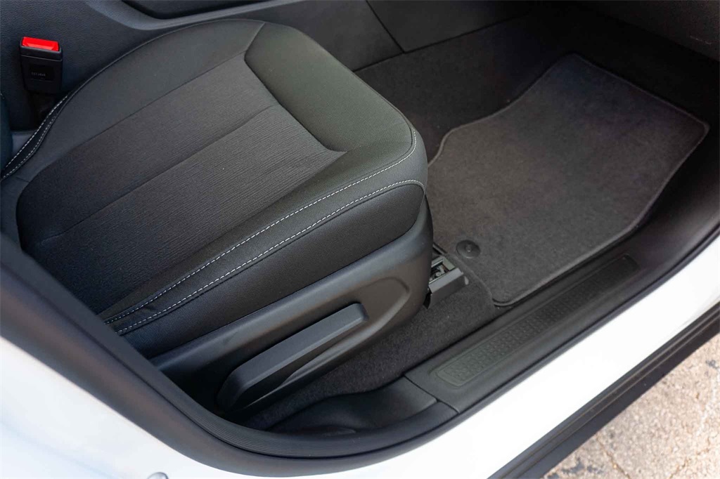 New Car 2025 Jeep Grand Cherokee L  Laredo For Sale Under $40,000 In San Marcos, Texas