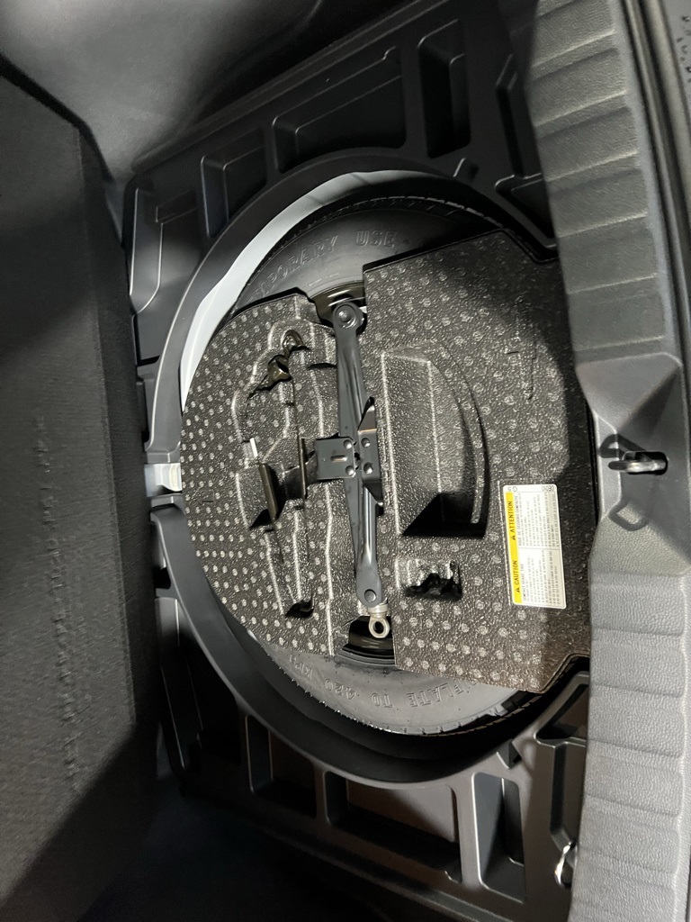 Thumbnail: 2025 Toyota Corolla Cross - 22