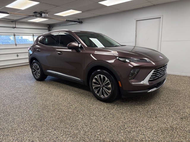 2025 Buick Envision Preferred photo 3