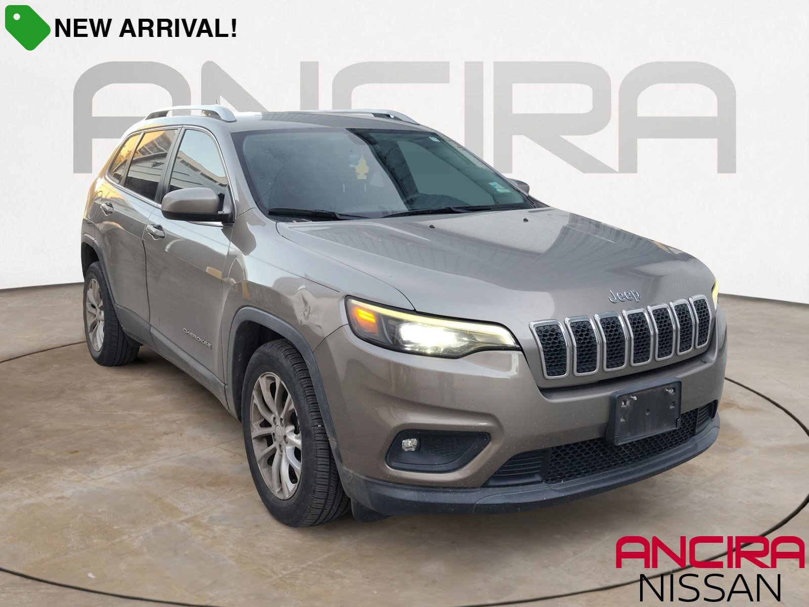 Used Car 2019 Jeep Cherokee  Latitude For Sale Under $15,000 In San Antonio, Texas
