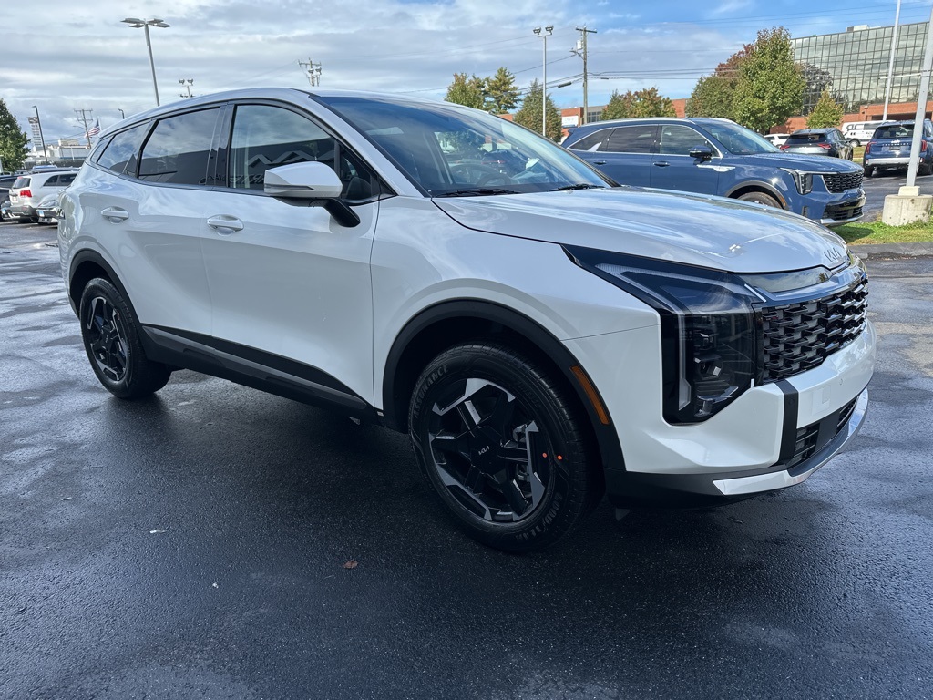 2026 Kia Sportage Hybrid S photo 4