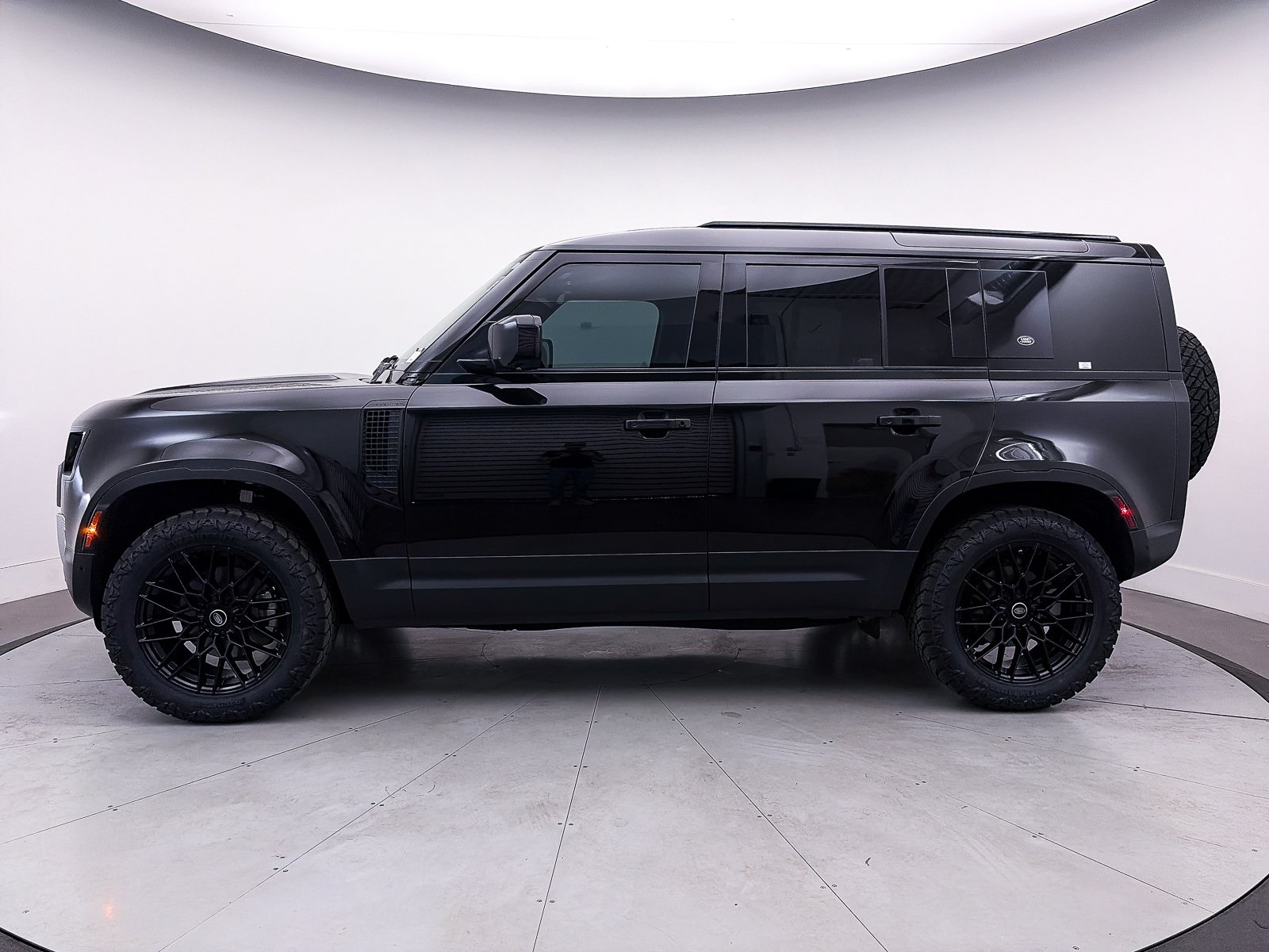 2020 Land Rover Defender 110 S