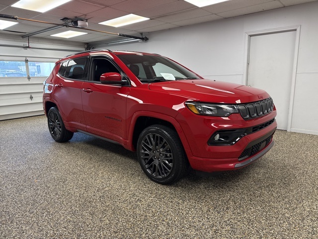 2022 Jeep Compass Limited photo 2