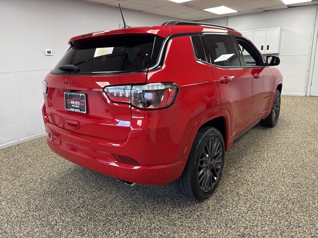 2022 Jeep Compass Limited photo 3