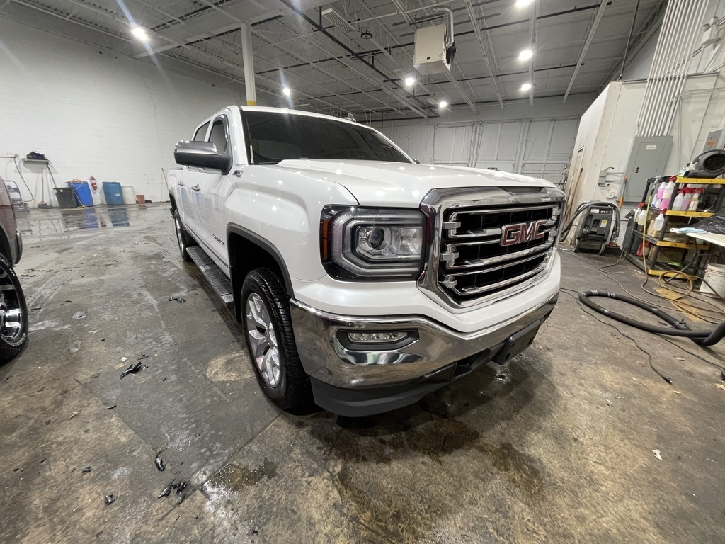 2017 GMC Sierra 1500 SLT's photo