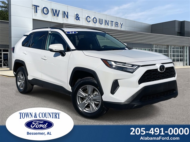 2024 Toyota RAV4 XLE FWD