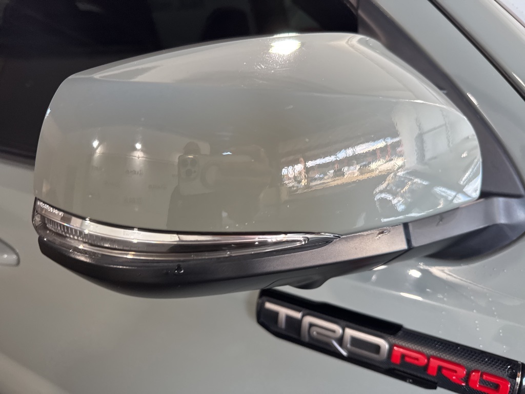 Thumbnail: 2021 Toyota Tacoma - 10