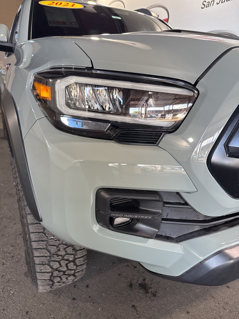 Thumbnail: 2021 Toyota Tacoma - 13