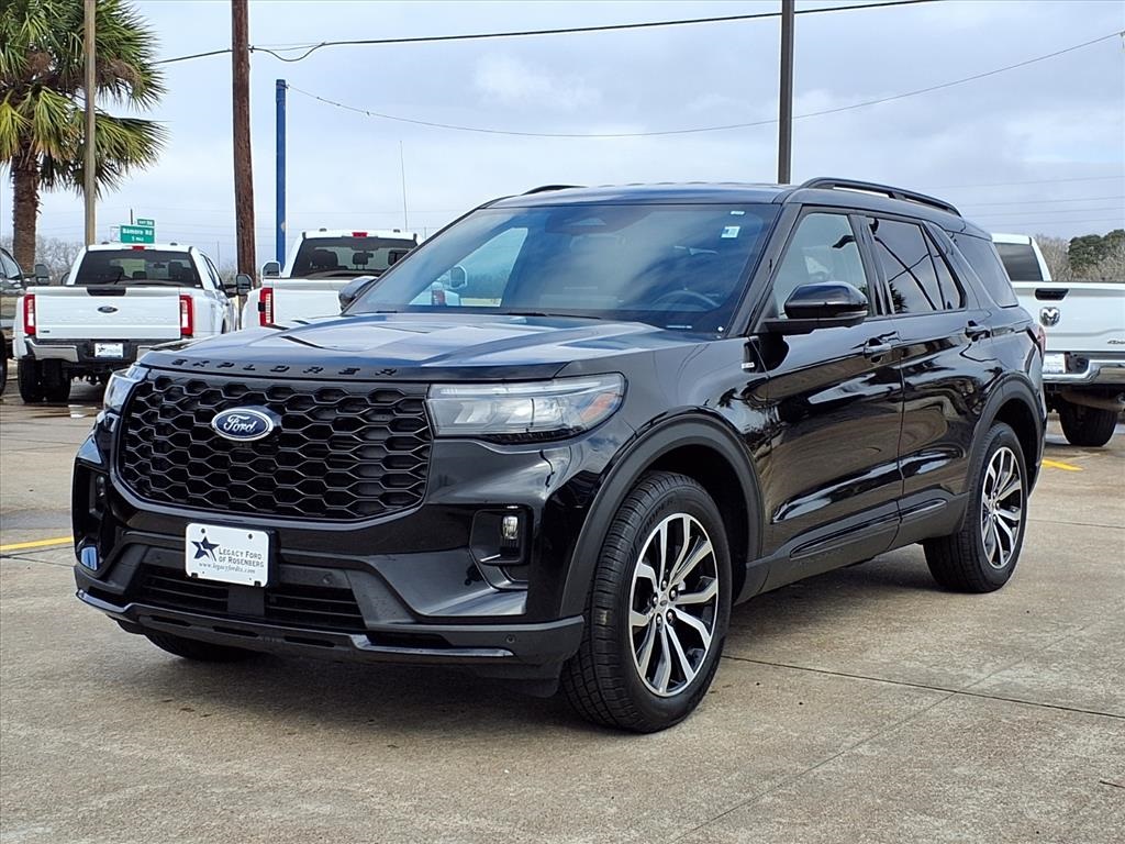 2025 Ford Explorer ST-Line AWD
