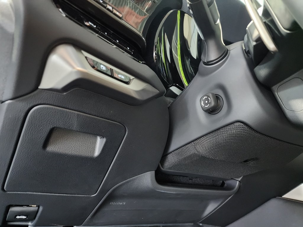 Thumbnail: 2025 Lexus RX - 14