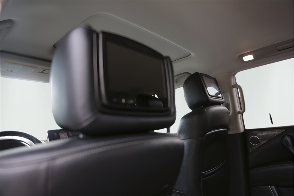 Used Car 2021 Nissan Armada  Platinum For Sale Under $40,000 In Austin, Texas