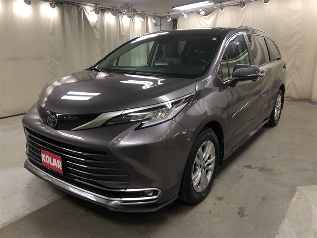 2023 Toyota Sienna Limited 7-Passenger AWD
