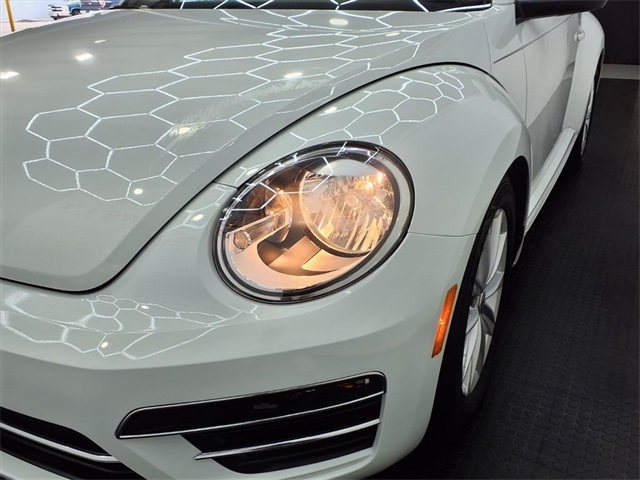 2018 Volkswagen Beetle 2.0T S - 7