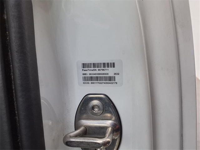 2018 Volkswagen Beetle 2.0T S - 8