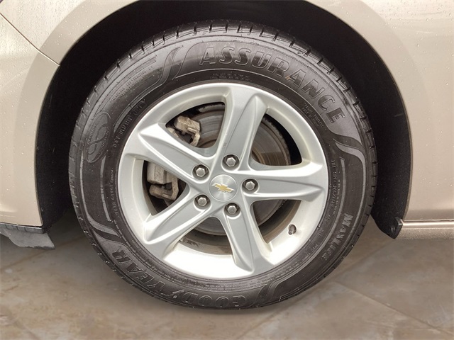 Used Car 2023 Chevrolet Malibu  Lt For Sale Under $20,000 In San Antonio, Texas