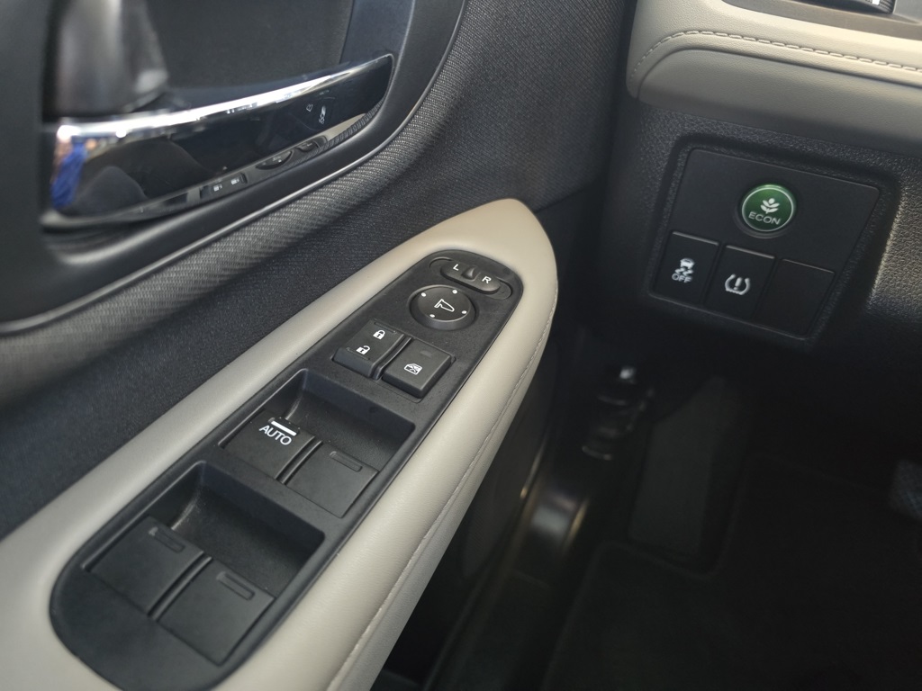 Thumbnail: 2022 Honda HR-V - 26