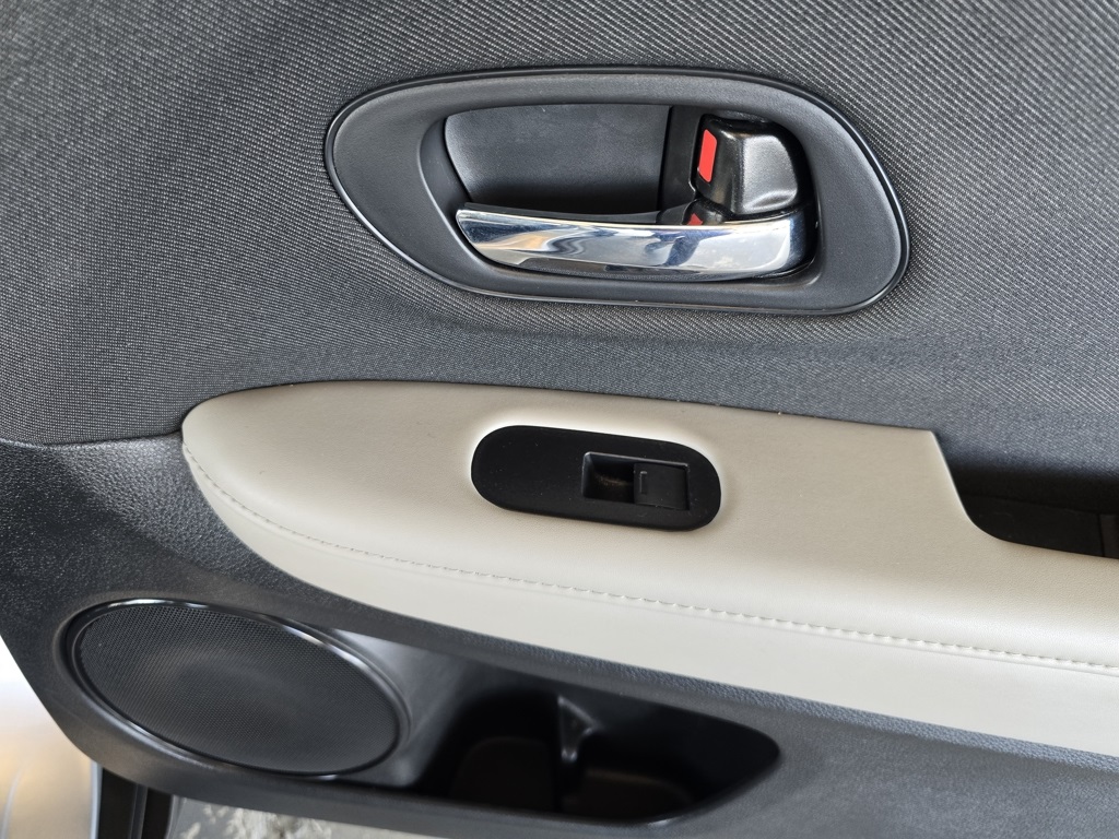 Thumbnail: 2022 Honda HR-V - 28