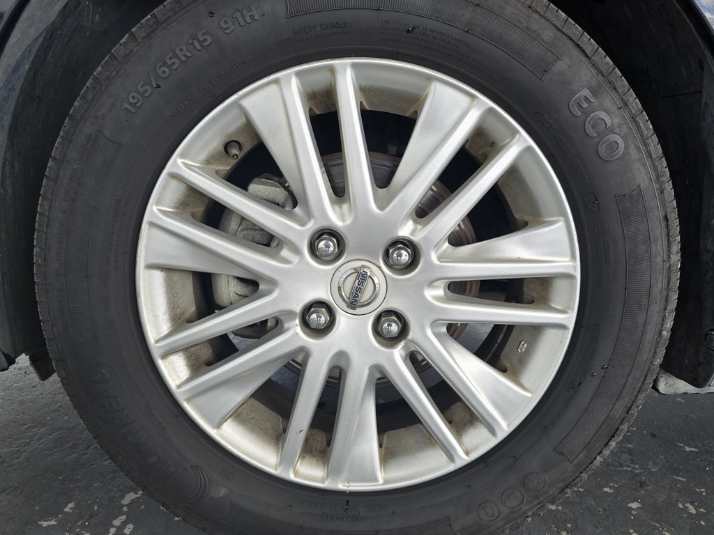 Thumbnail: 2024 Nissan Versa - 23