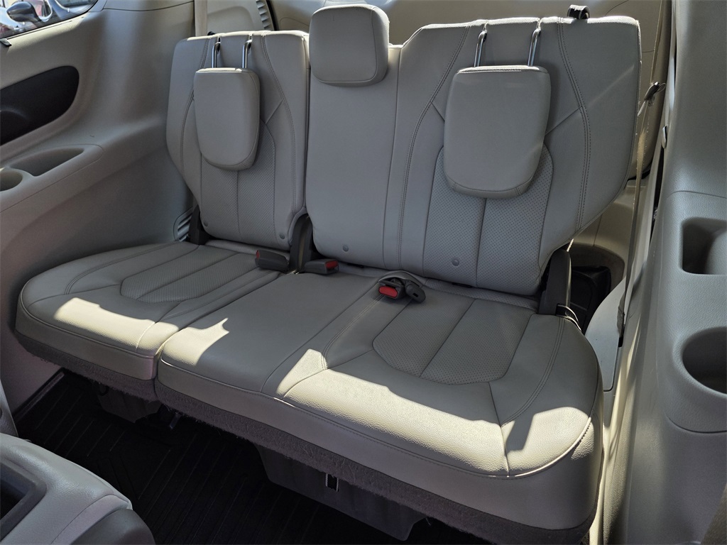 2021 Chrysler Pacifica Touring L White at Parkway Family Mazda