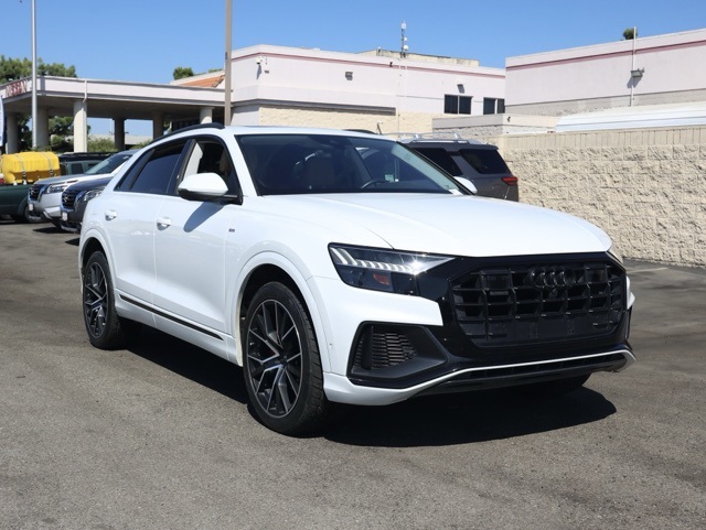 2021 Audi Q8 55 Premium Plus