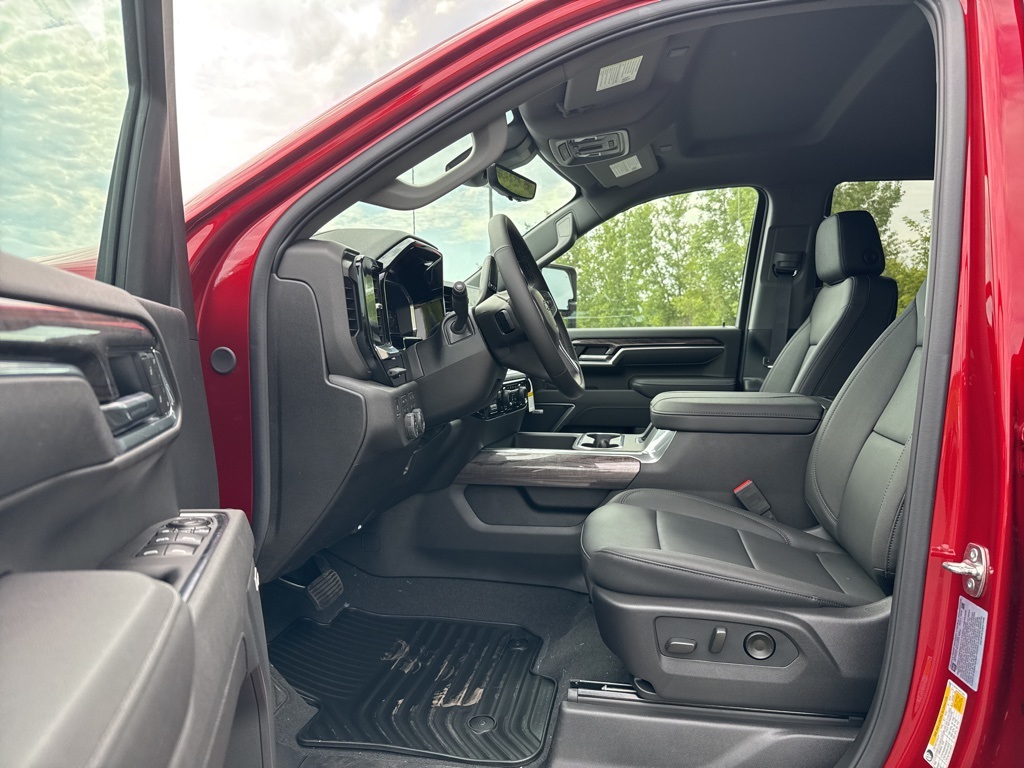 2025 Chevrolet Silverado 3500HD