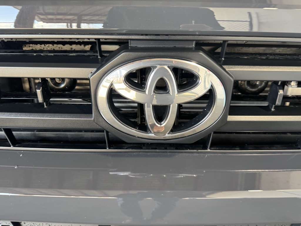 Thumbnail: 2025 Toyota 4Runner - 11