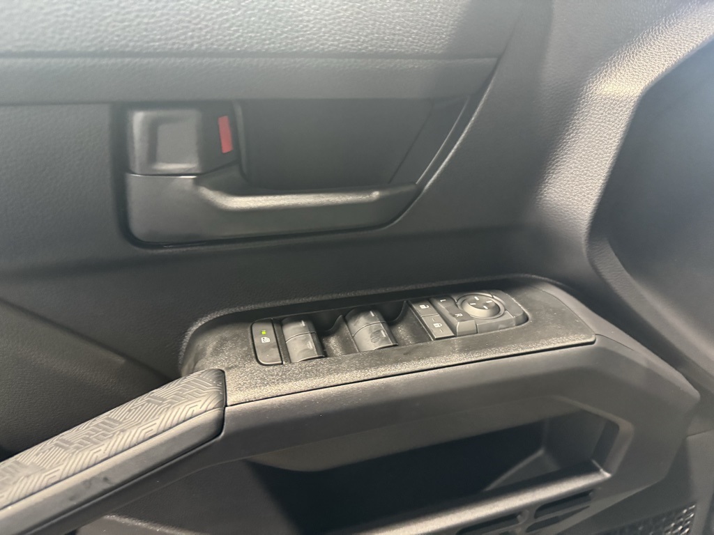 Thumbnail: 2025 Toyota 4Runner - 28